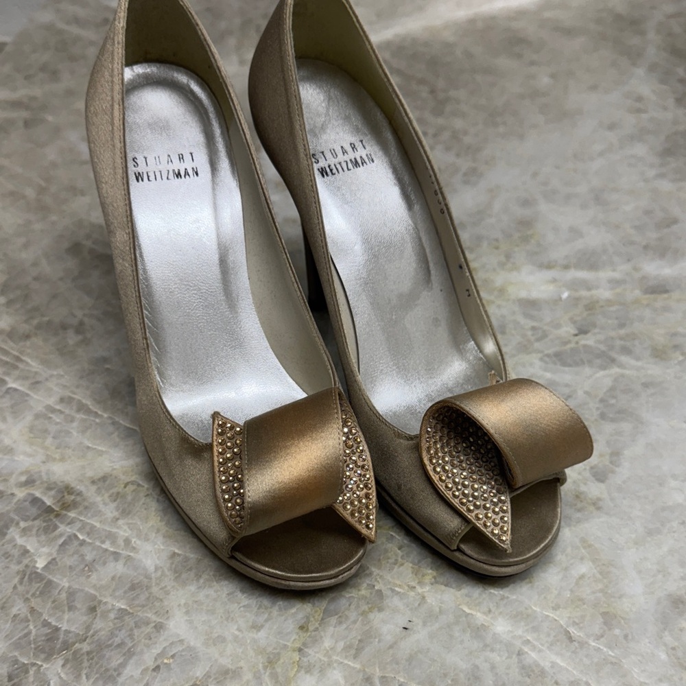 Stuart Weitzman Gold Bow Peep-Toe Heels